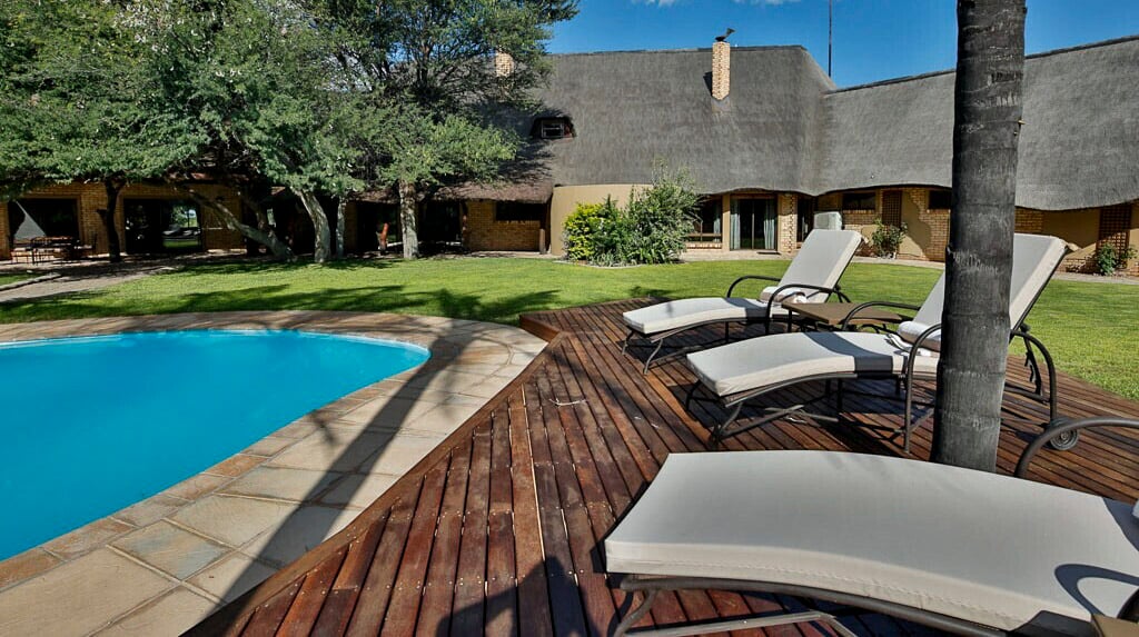 an image of the guest pool area at Khamab in the kalahari