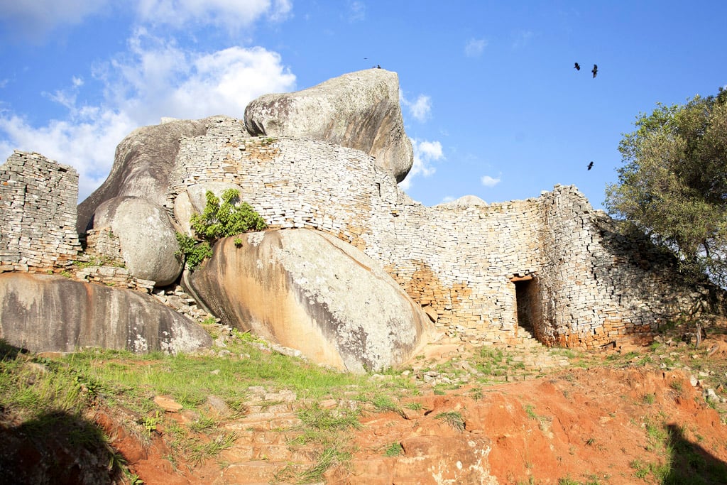 Zimbabwe ruins - Discover Zimbabwe