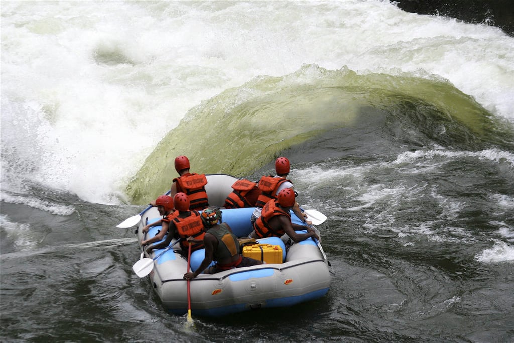 White water rafting - Discover Zimbabwe - adventure and action