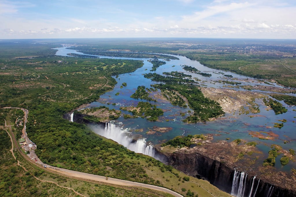 Vic falls adventure - discover Zimbabwe