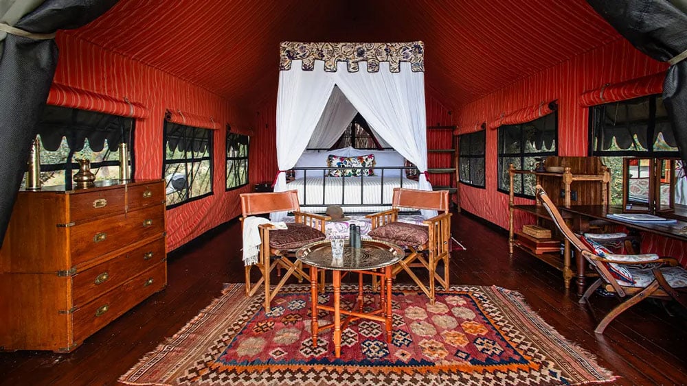 a guest room at Mbamba lodge in botswana