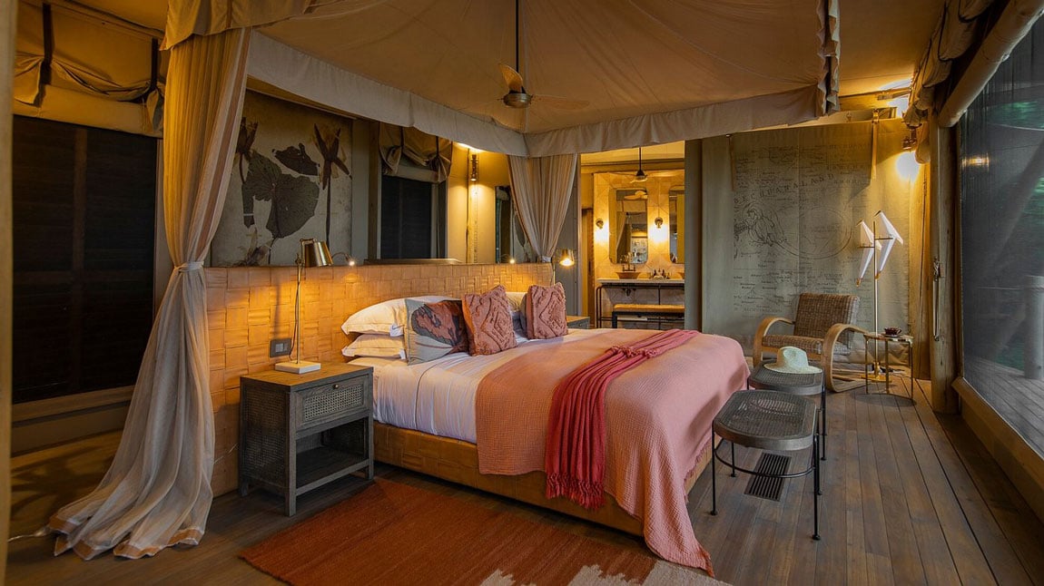 an image of the guest room at DumaTau in Botswana